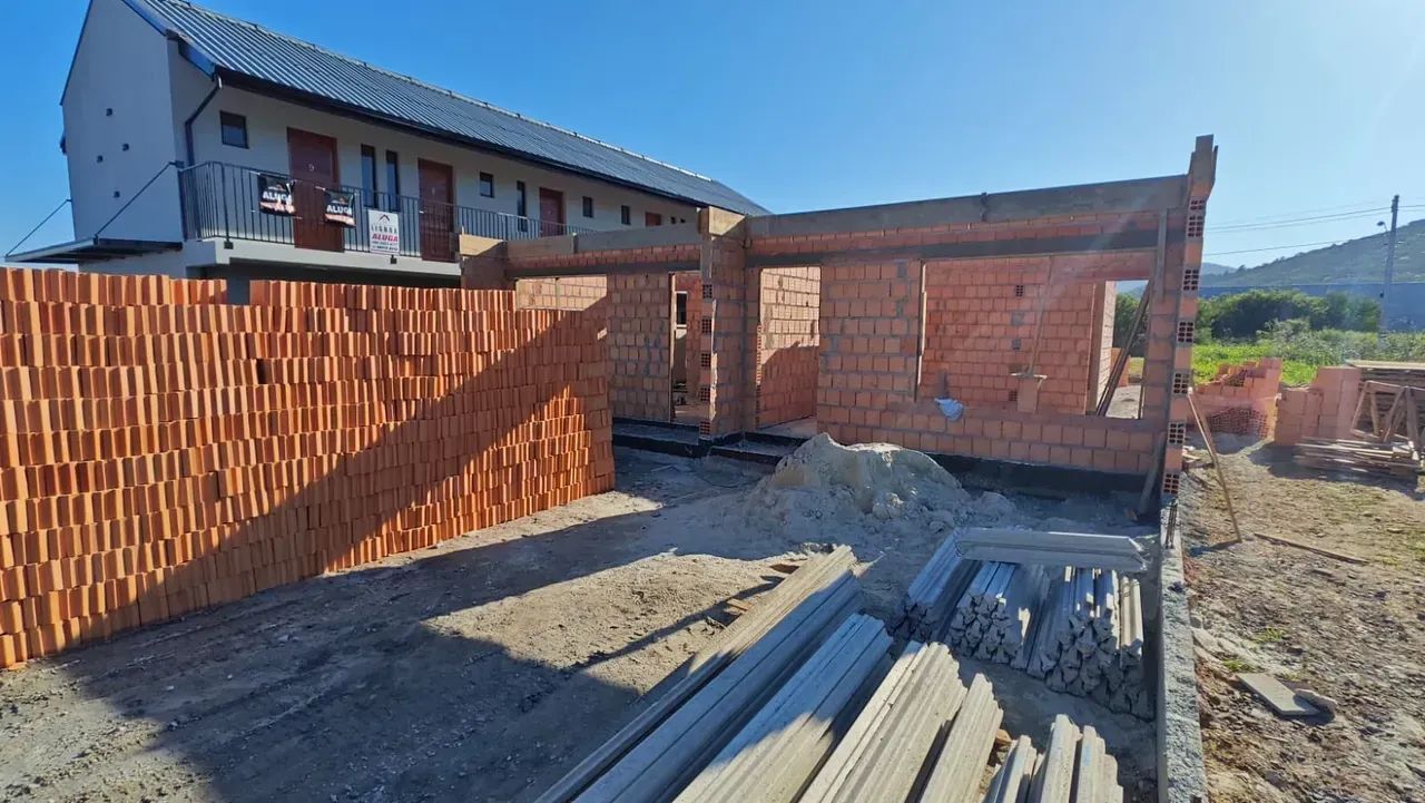 Casa geminada 59m² privativos,  2 quartos (suíte) em Forquilhas - São José - SC - Foto 3