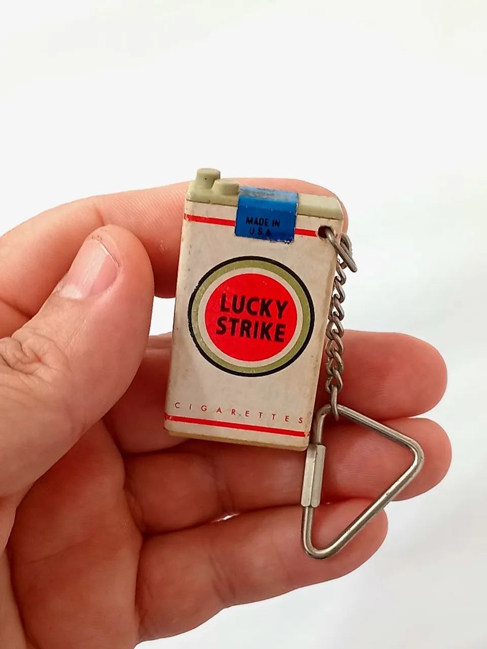 Chaveiro Lucky Strike Anos 80 - Bifacial  - Foto 2