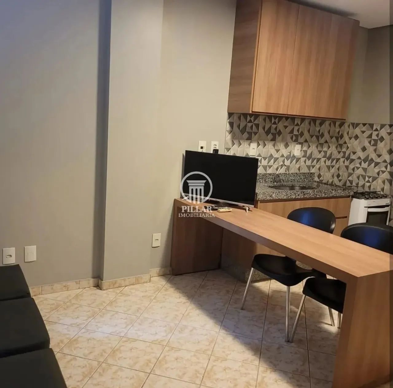 CASA EM CONDOMÍNIO DISPONIVEL PARA LOCAÇÃO NO BAIRRO RESERVA REAL- MONTES CLAROS/MG  COMPO