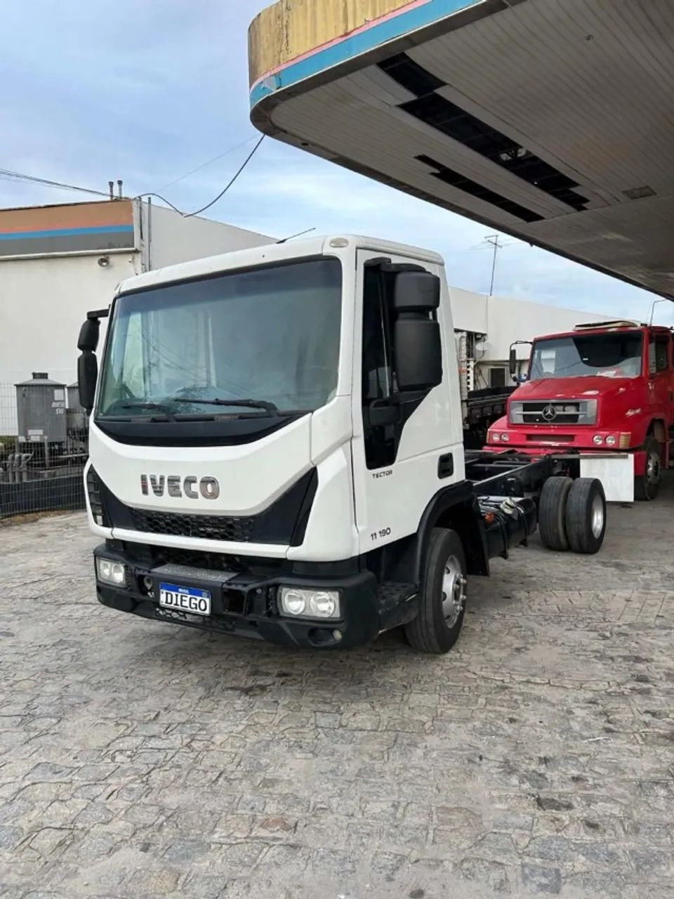Iveco 11-190 Tector Ano: 2020 No Chassi 