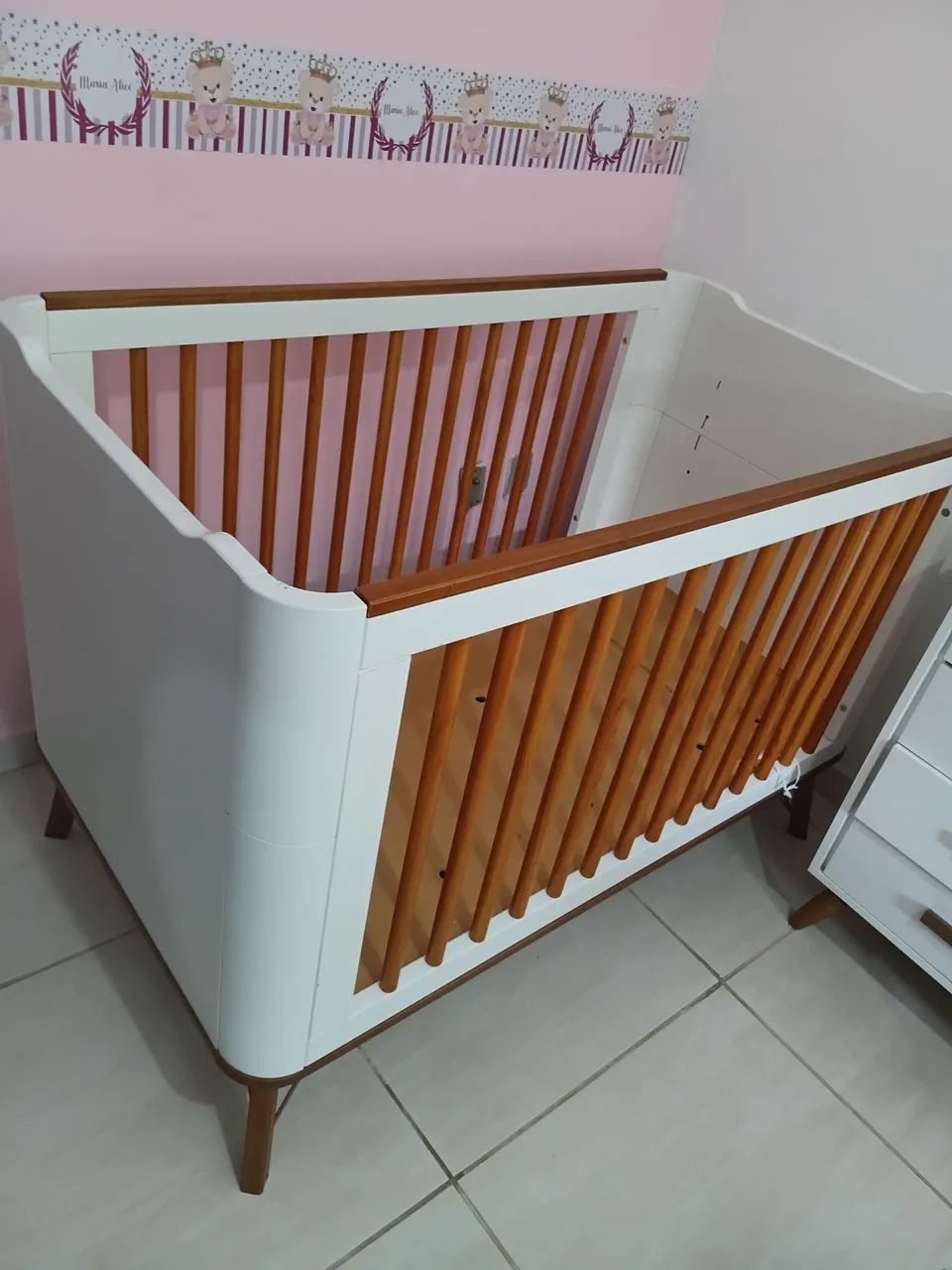 Vende-se Berço 