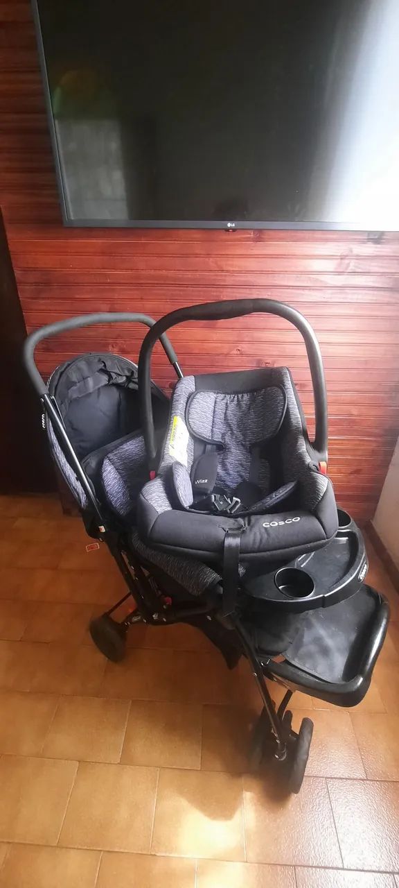 Carrinho de Bebê + Bebê Conforto Cosco (Preto e Cinza) - Foto 2