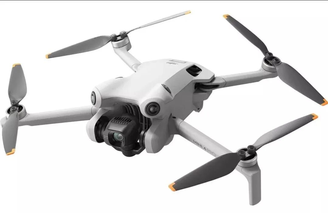Drone DJi Mini 4 Pro - Controle com Tela - Bateria Plus - Bag  - Foto 2