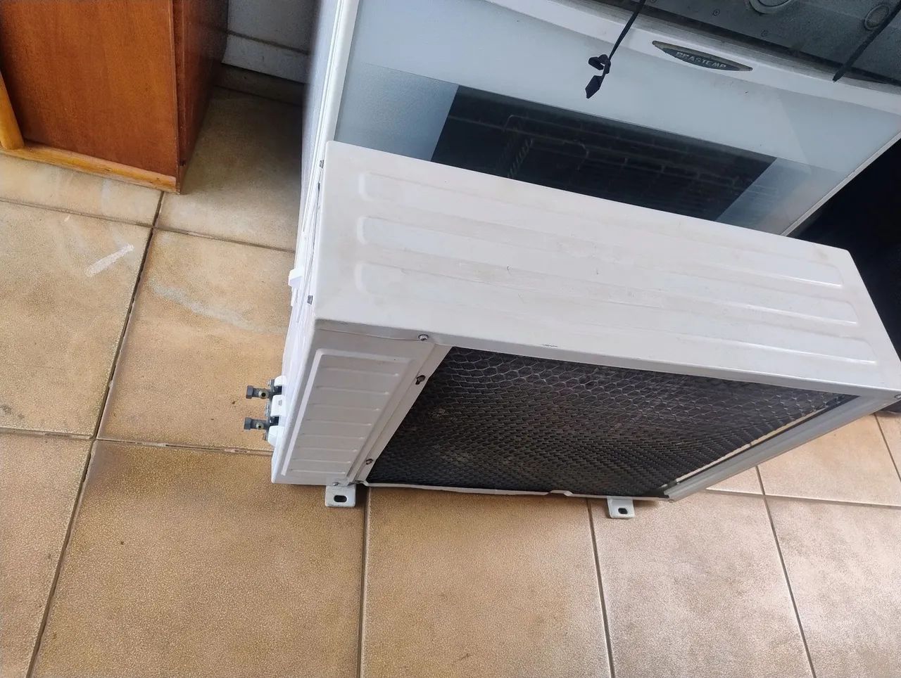 Ar condicionado Eletrolux 7000 BTUs usado - Foto 2