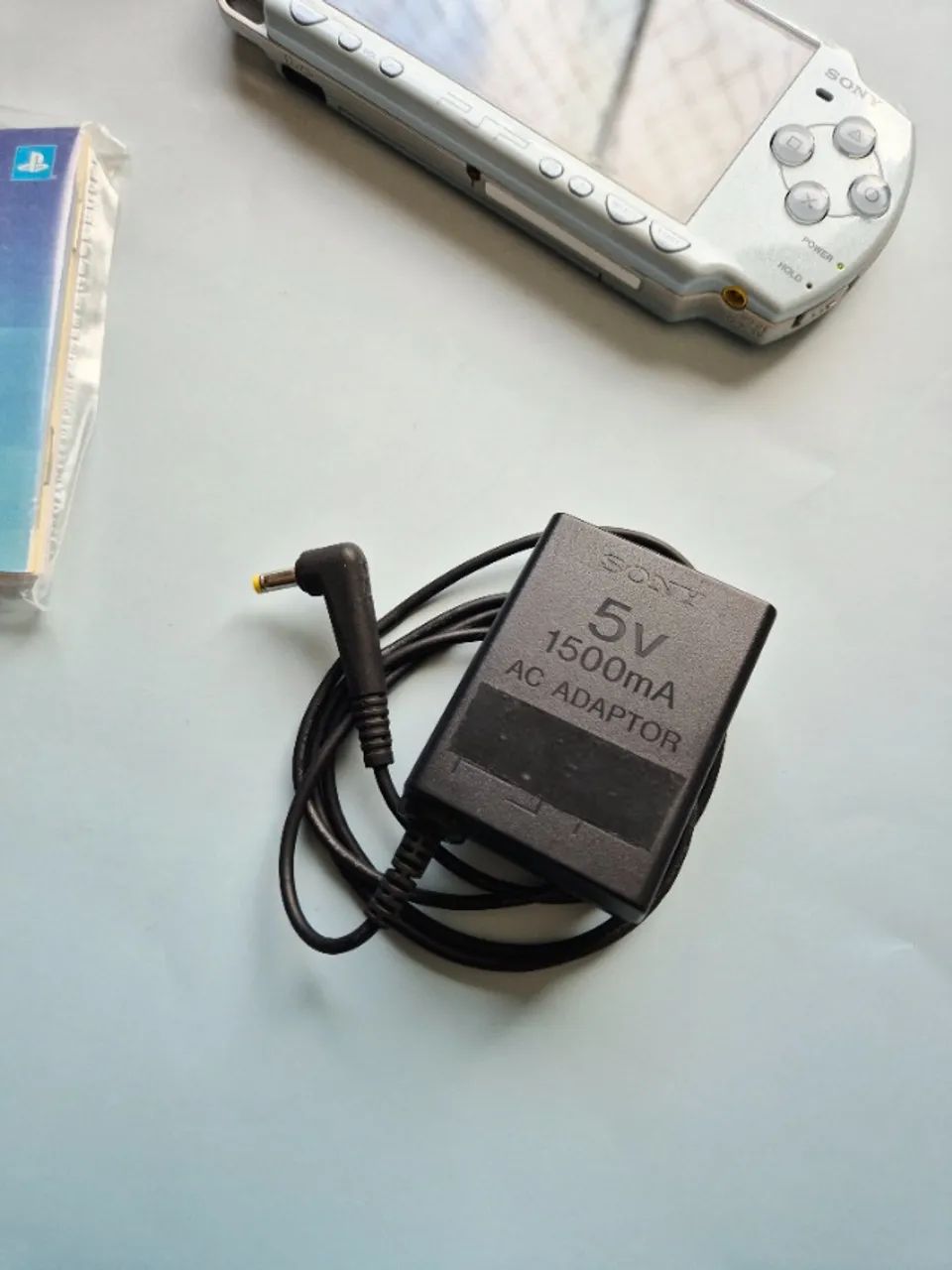 PSP 2000 Felicia Blue (Blume Series) + Caixa Original + Memory