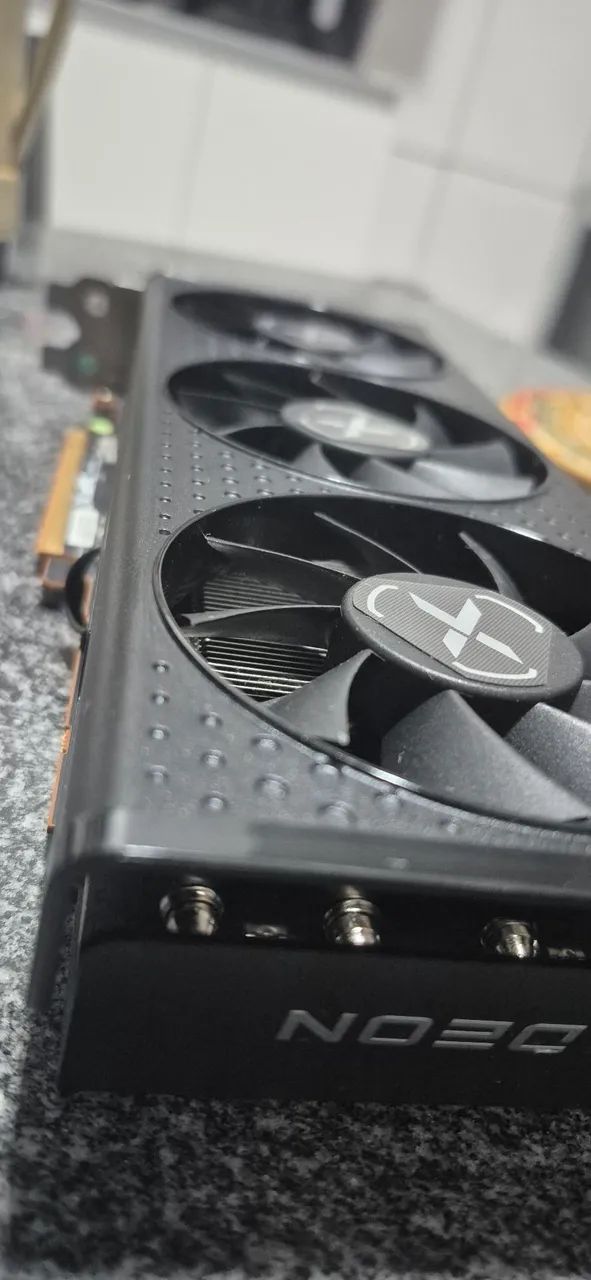 RX 7600  - Foto 2