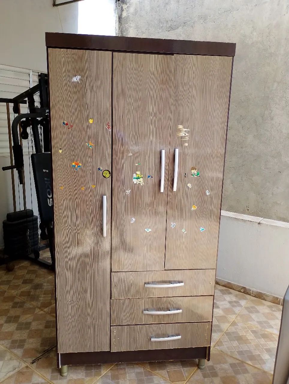 Guarda roupa solteiro 