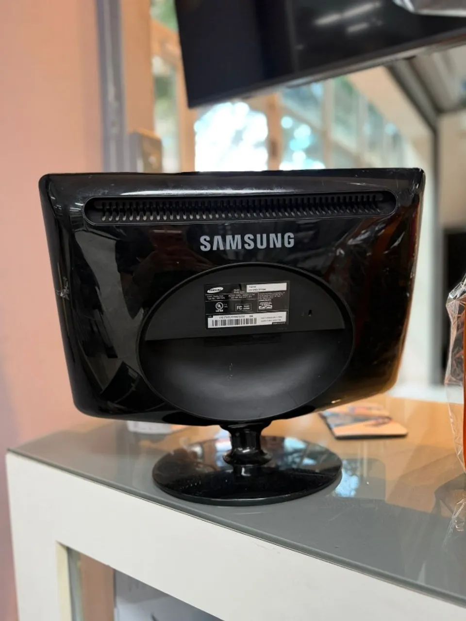 Monitor Samsung  17 polegadas  Seminovo  - Foto 3
