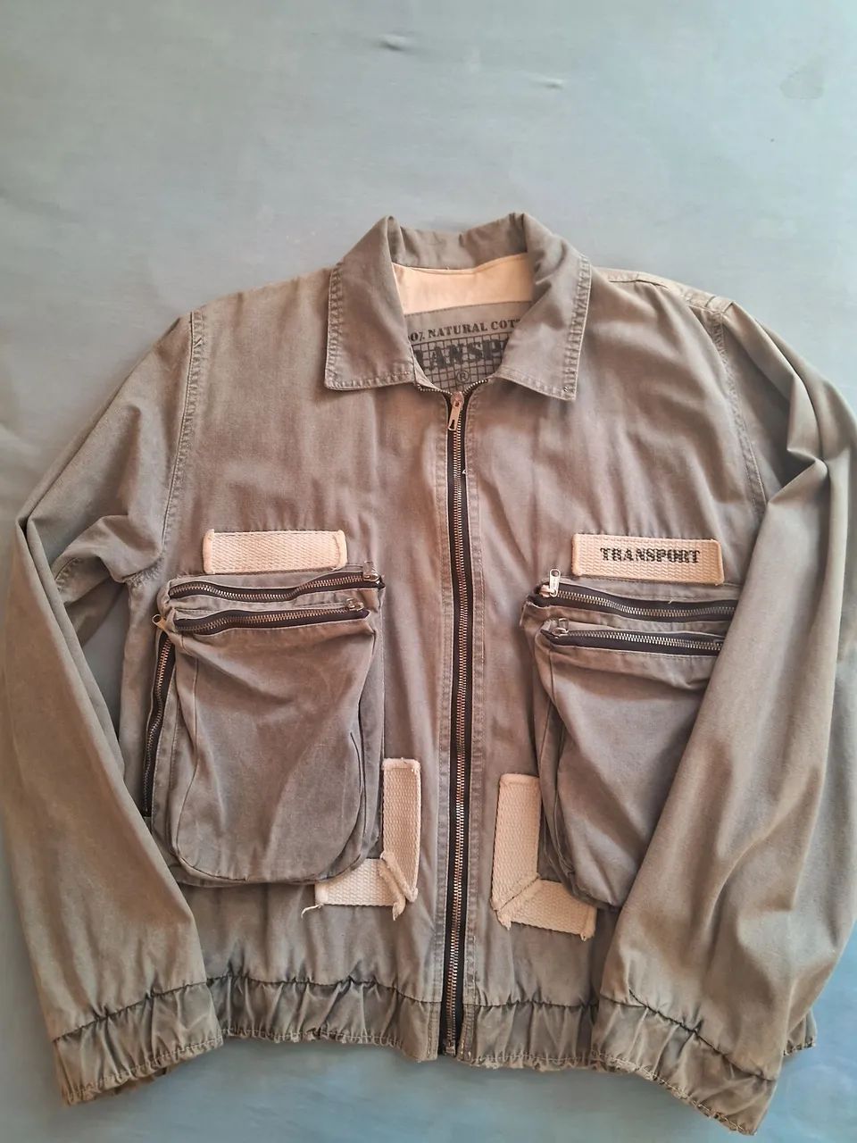 Jaqueta masculina Transport destonada.