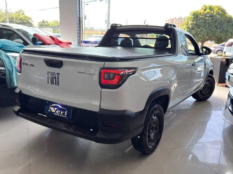 Fiat Strada Endurance 1.4 Flex 8V CS Plus 2023 - Foto 4