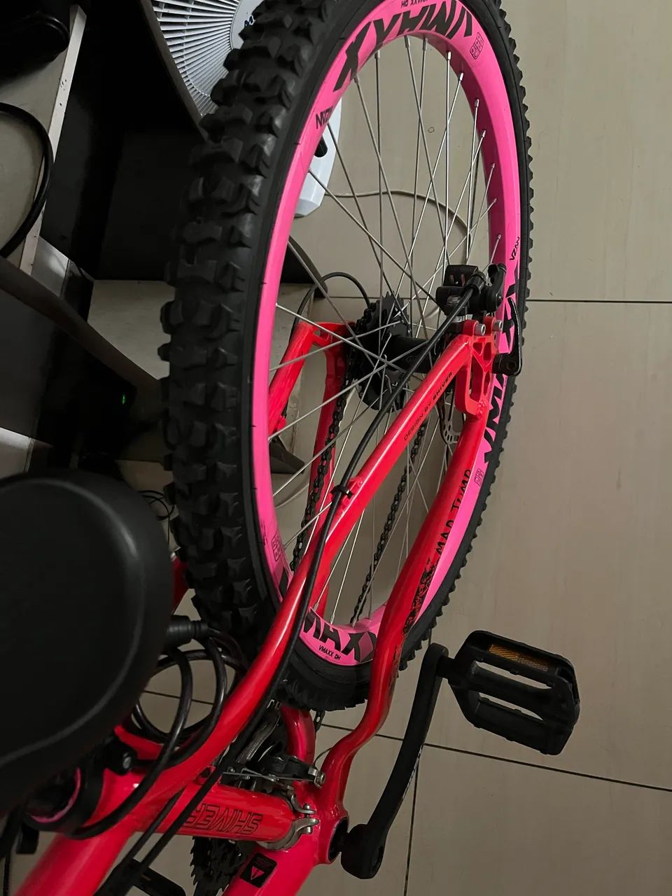 Bicicleta Aro 26 Semi nova  - Foto 3