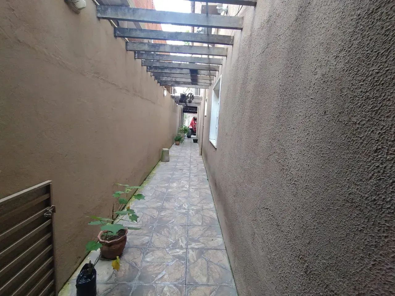 CASA DUPLEX -  3 QUARTOS COM SUÍTE -APTA A FINANCIAMENTO - Foto 5