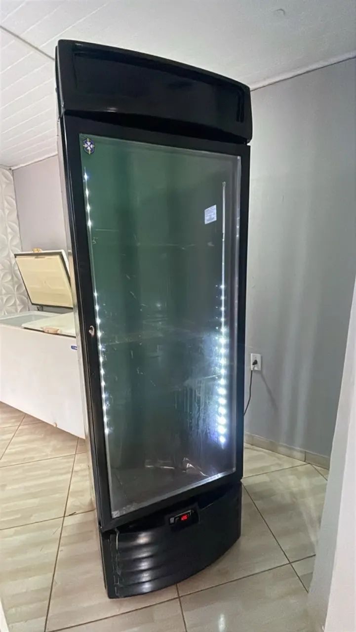 Vendo freezer vertical grande  - Foto 4
