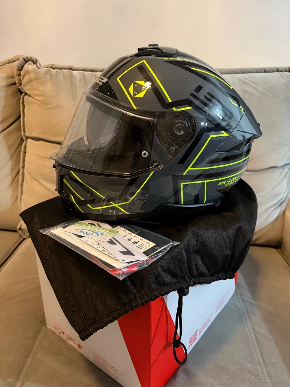 Capacete LS2 Stream 2, 58M.