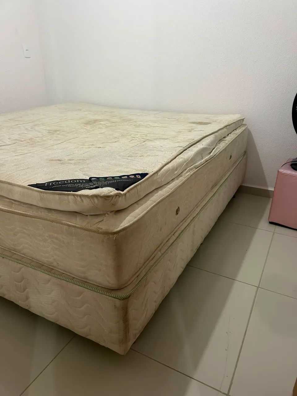 Cama maior que uma king - Foto 2