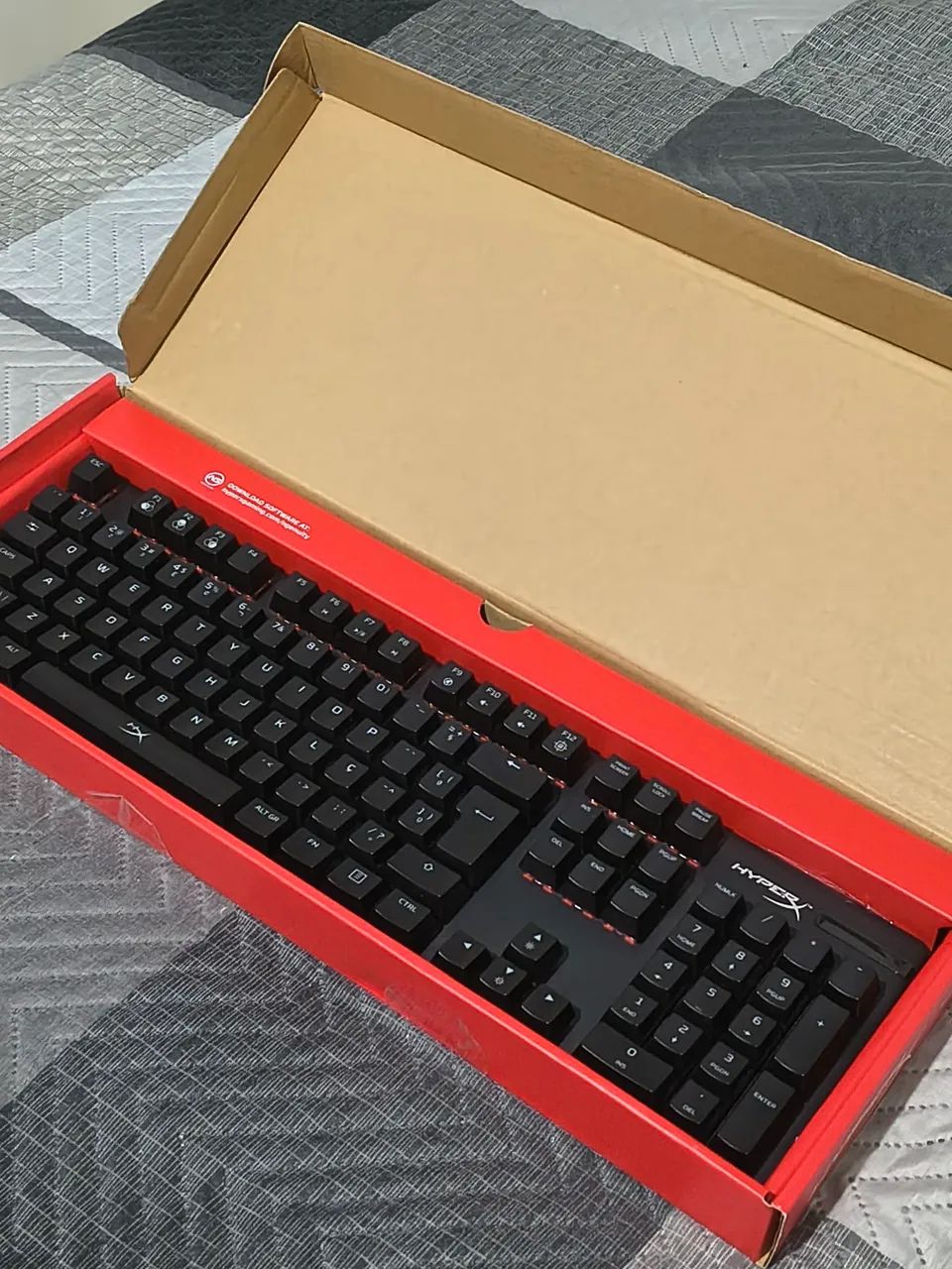 Teclado mecânico gamer HyperX Alloy Origins 100% - Foto 3