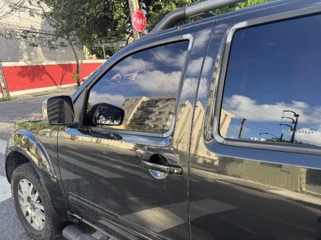 Nissan Frontier SL CD 4X4 2.5TB DIESEL AUT 2014