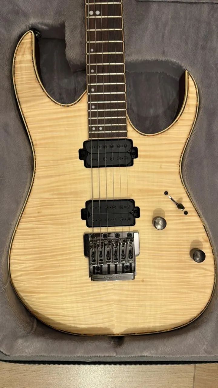 Ibanez Premium RG721FM + Case - Foto 3