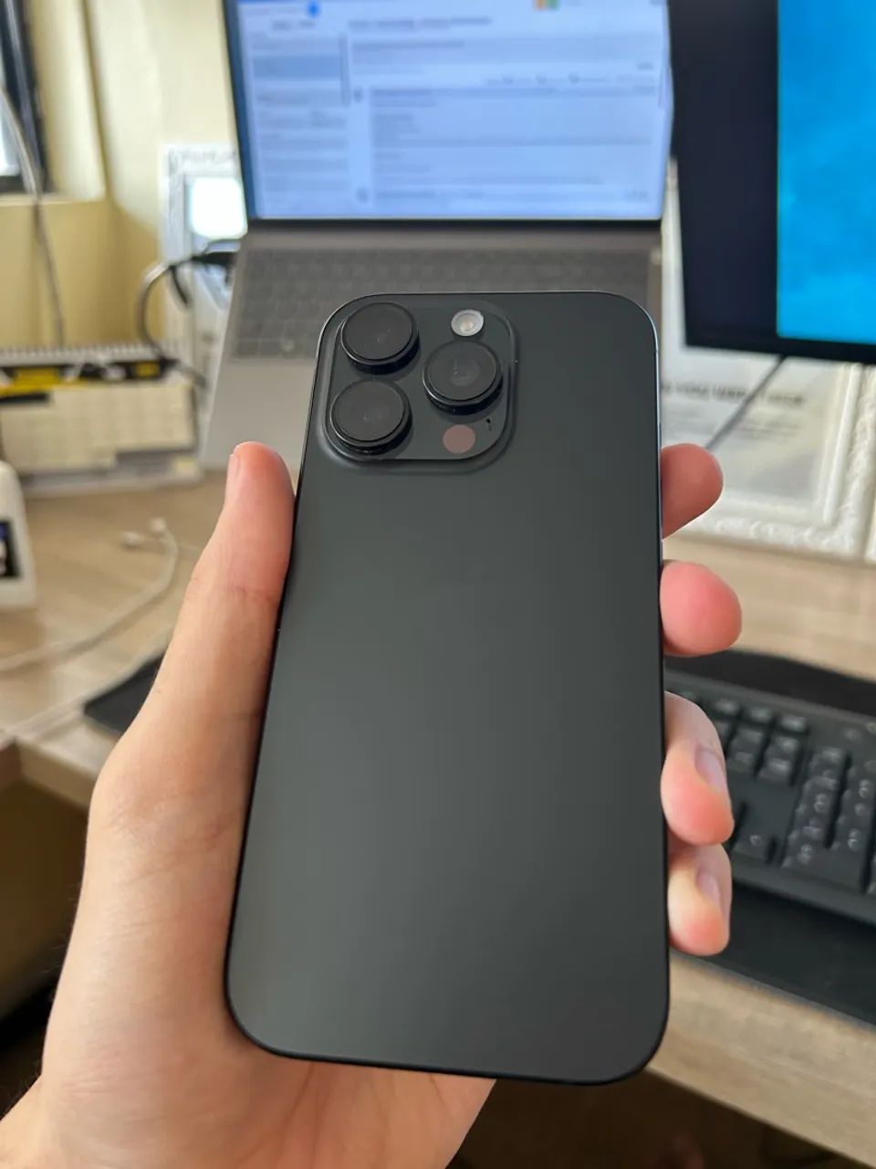 IPHONE 16 PRO -  512gb 