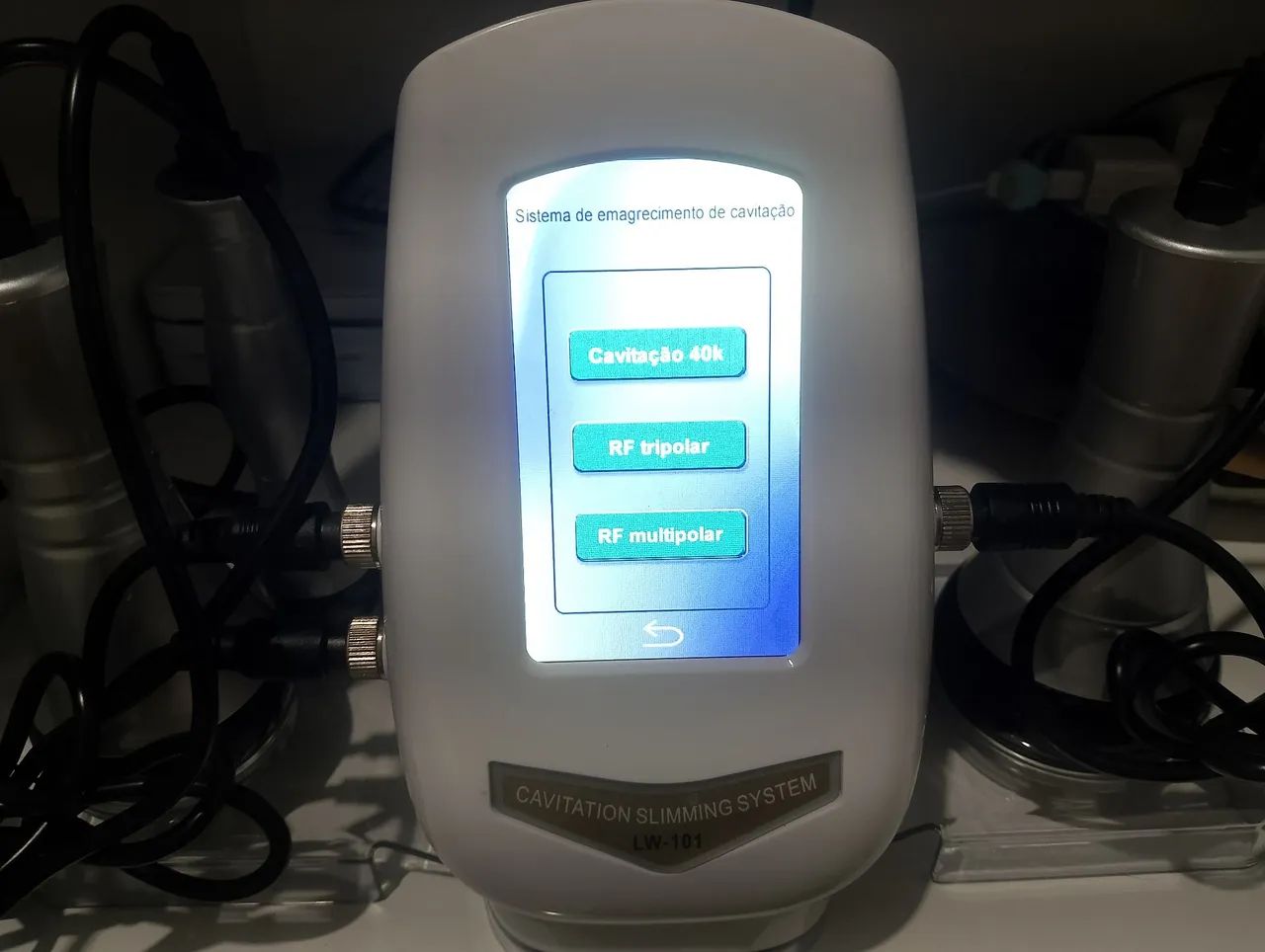 Aparelho de lipocavitaçao e radiofrequência  - Foto 2