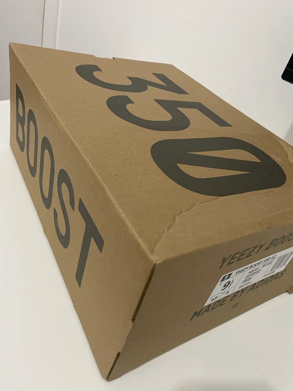 Tênis Adidas Yeezy - Foto 2