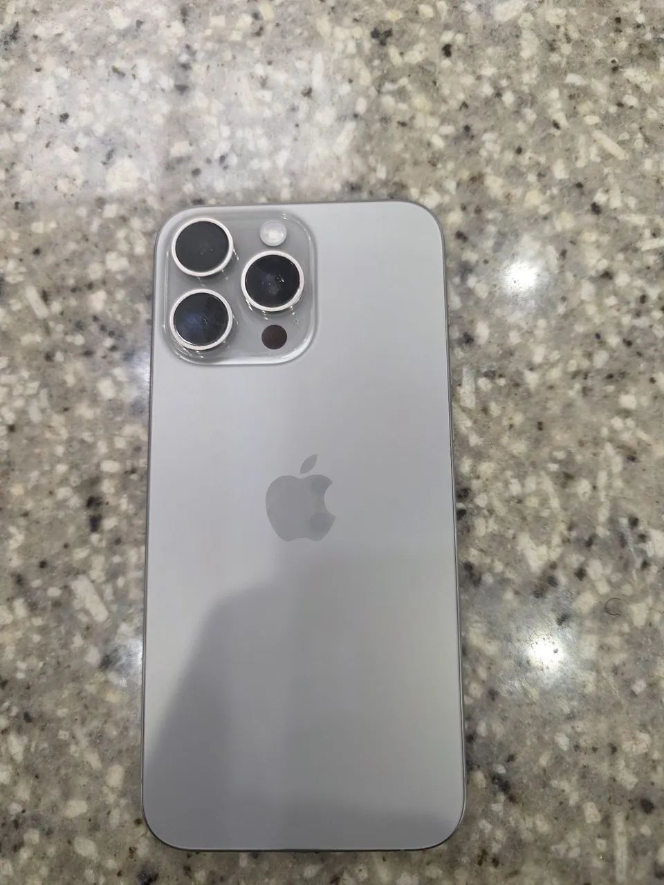 IPHONE 15 PRO MAX - Foto 2
