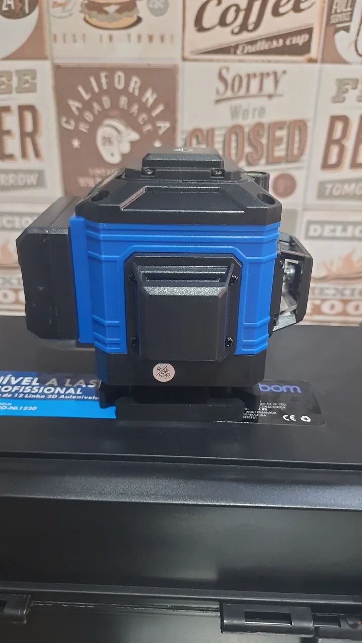 Nível a Laser Profissional 12 Linhas + Tripé - Foto 6