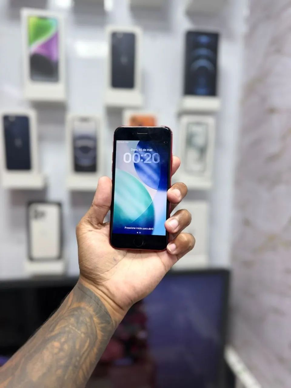 IPHONE SE 64GB<br>R$ 550,00 MUITO TOP - Foto 5