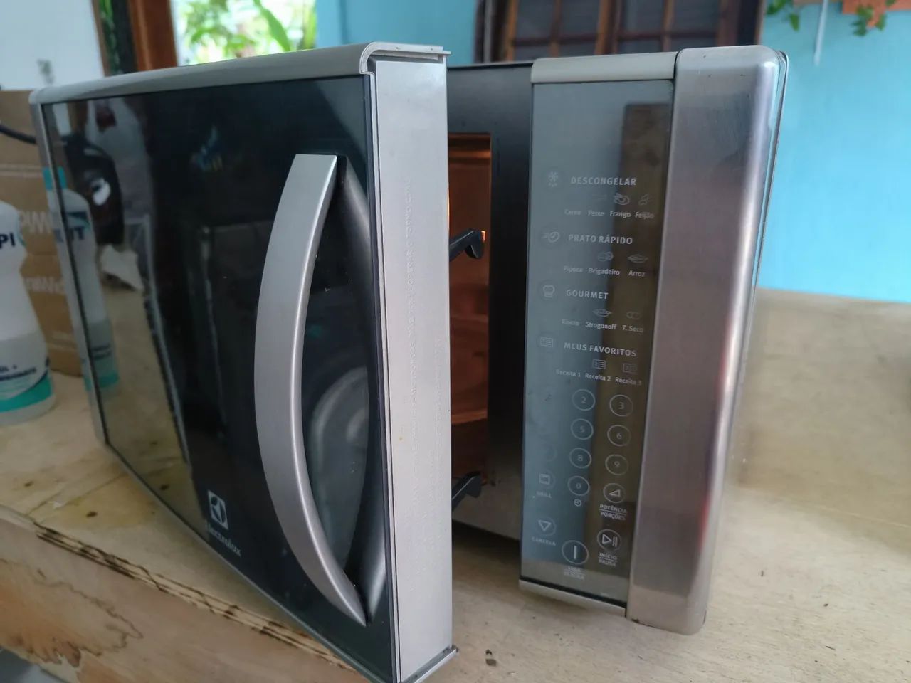 Microondas Electrolux blue touch usado. - Foto 3