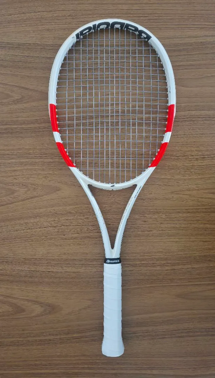 Raquete babolat modelo pure aero edição Roland Garros 2019