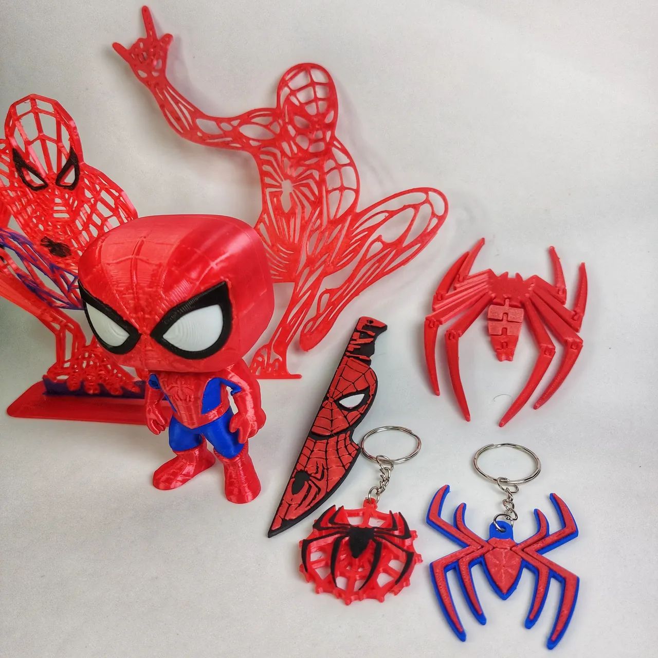 KIT HOMEM-ARANHA 3D - DECORAÇÃO + COLECIONÁVEL + 2 CHAVEIROS - Foto 3