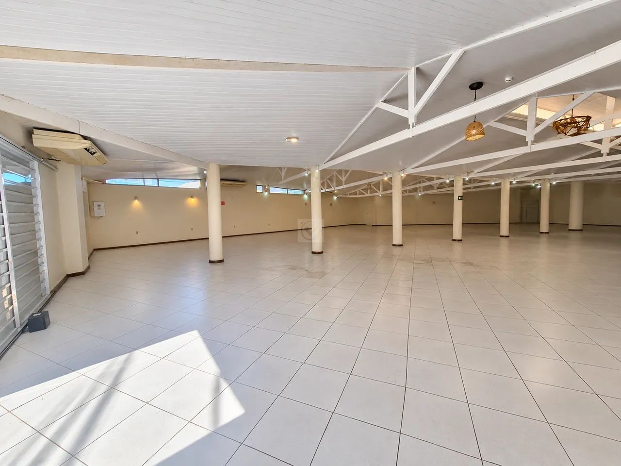 Salão para aluguel, 1 quarto, 1 suíte, Aruana - Aracaju/SE - Foto 4