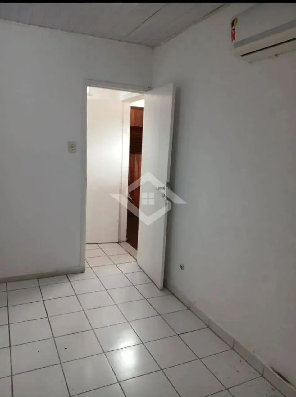 Casa Duplex de 4 Quartos para locação no Bairro São Francisco, Niterói - Foto 3