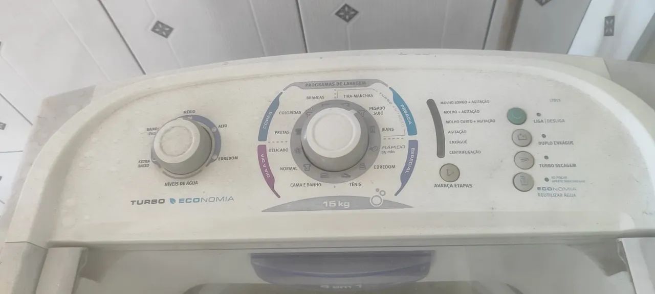 Máquina de lavar Eletrolux 15kg $680,00 pra vender logo 