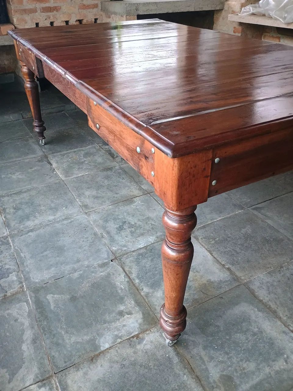 Mesa de jantar em madeira - Foto 2