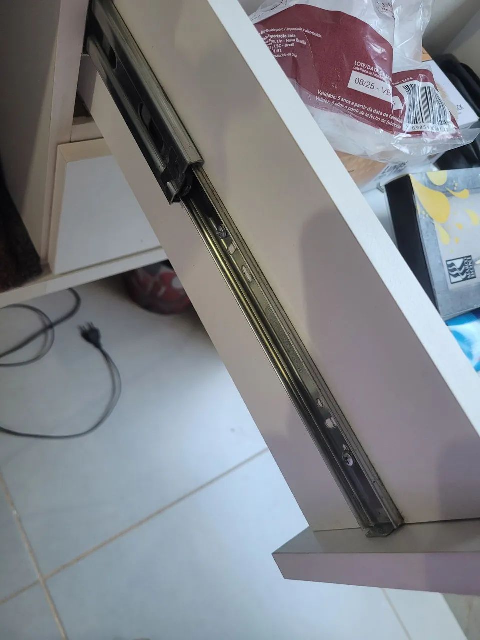Bancadapara salão de beleza com gavetas  - Foto 4