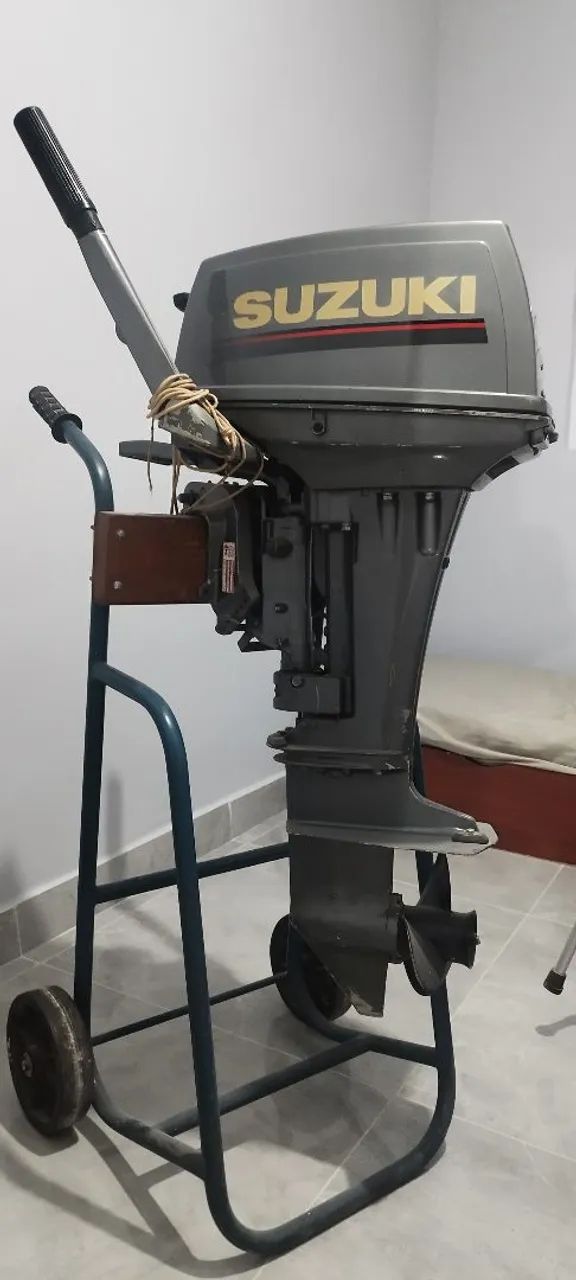 Motor de Popa Suzuki 15HP - Foto 2