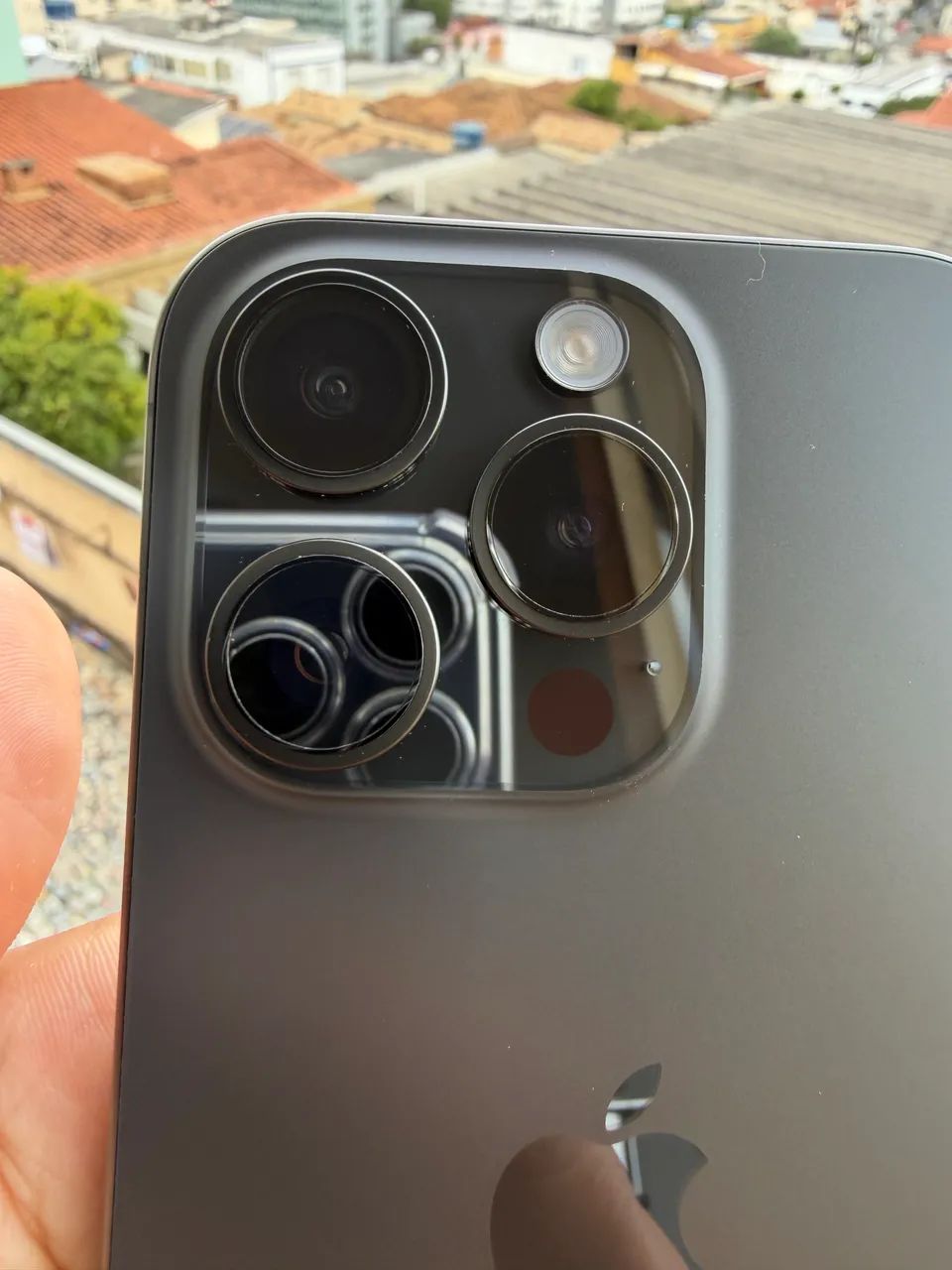 iPhone 15 Pro IMPECÁVEL  - Foto 2