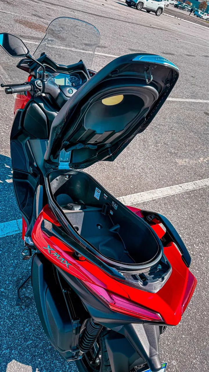 Yamaha Xmax 250 Abs Automática - Foto 5