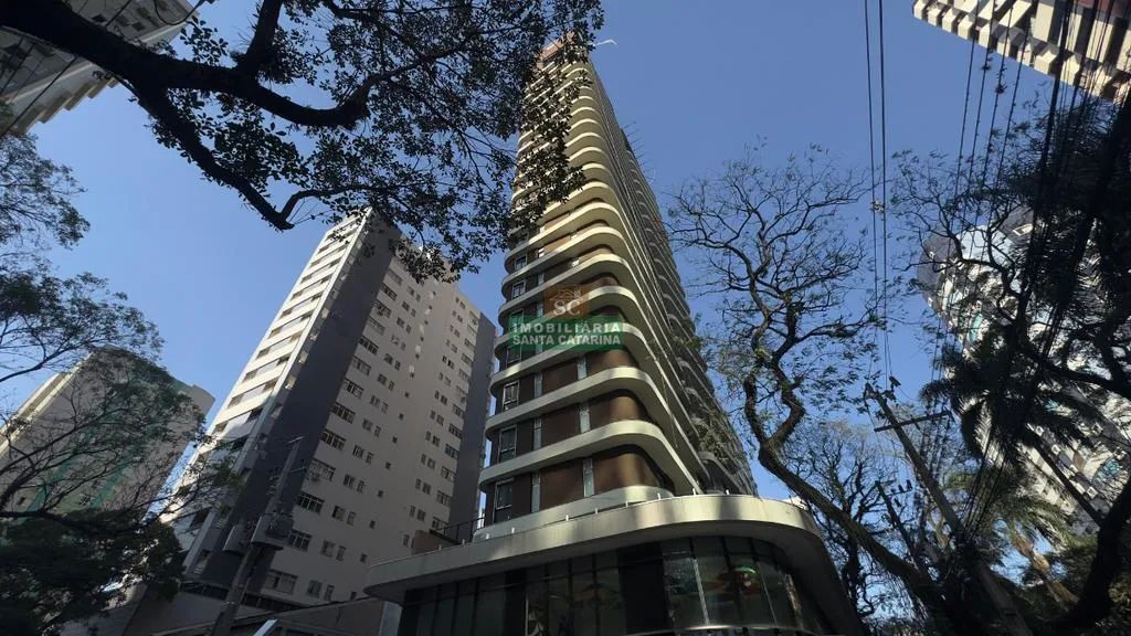 Apartamento à venda em Maringá, Zona 01, com 2 suítes, com 80 m², The Place Residence