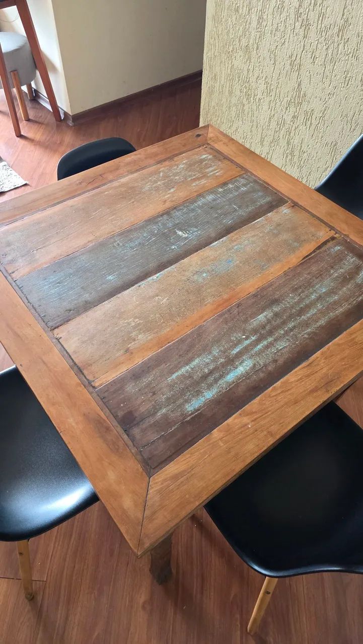 Mesa Móveis do Bem + 4 cadeiras  - Foto 5