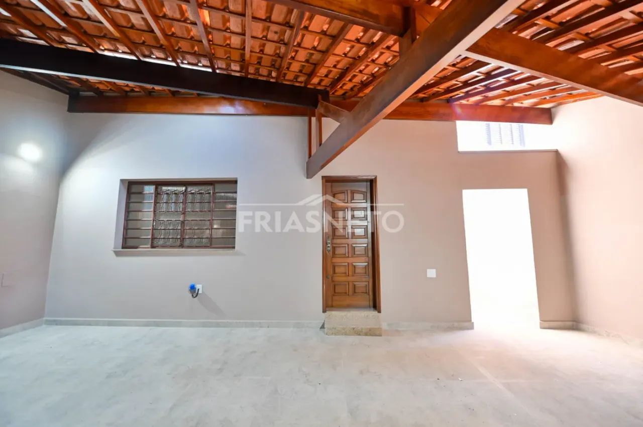 CASA RESIDENCIAL COM 3 DORMITÓRIOS NO BAIRRO VILA MONTEIRO - Foto 2