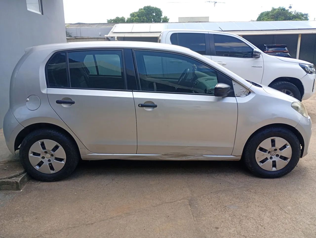 Volkswagen Up! Take 1.0 Total Flex 12V 5P 2015 - Foto 2