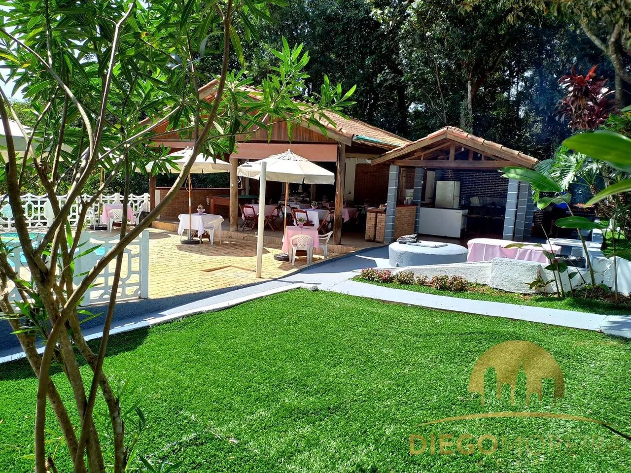 CHÁCARA À VENDA EM TERRA PRETA  COM 2000 M²
