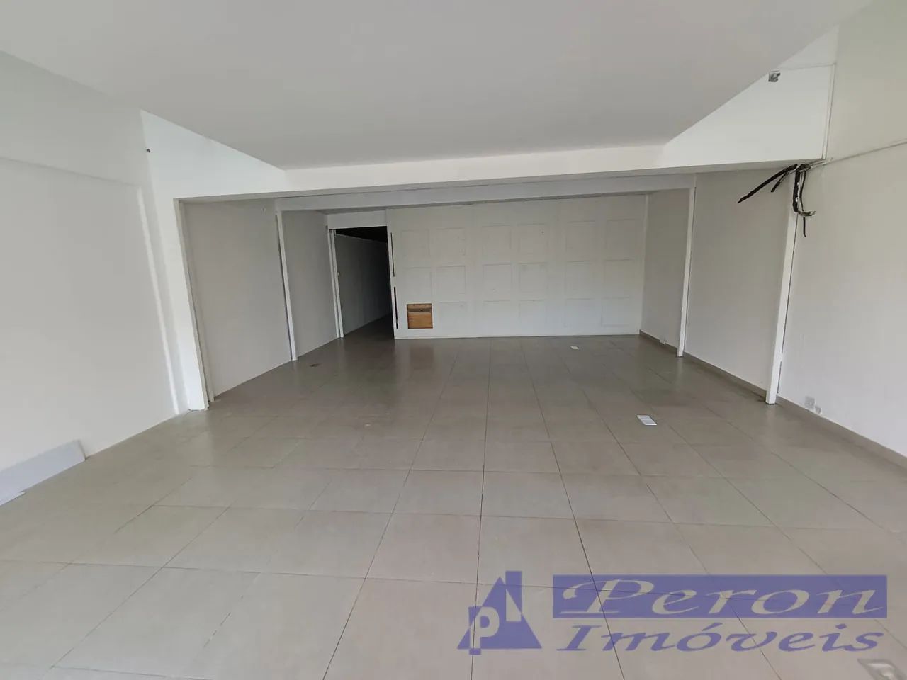 LOCAÇÃO | Sala/Salão, em Zona 7, Maringá - Foto 4