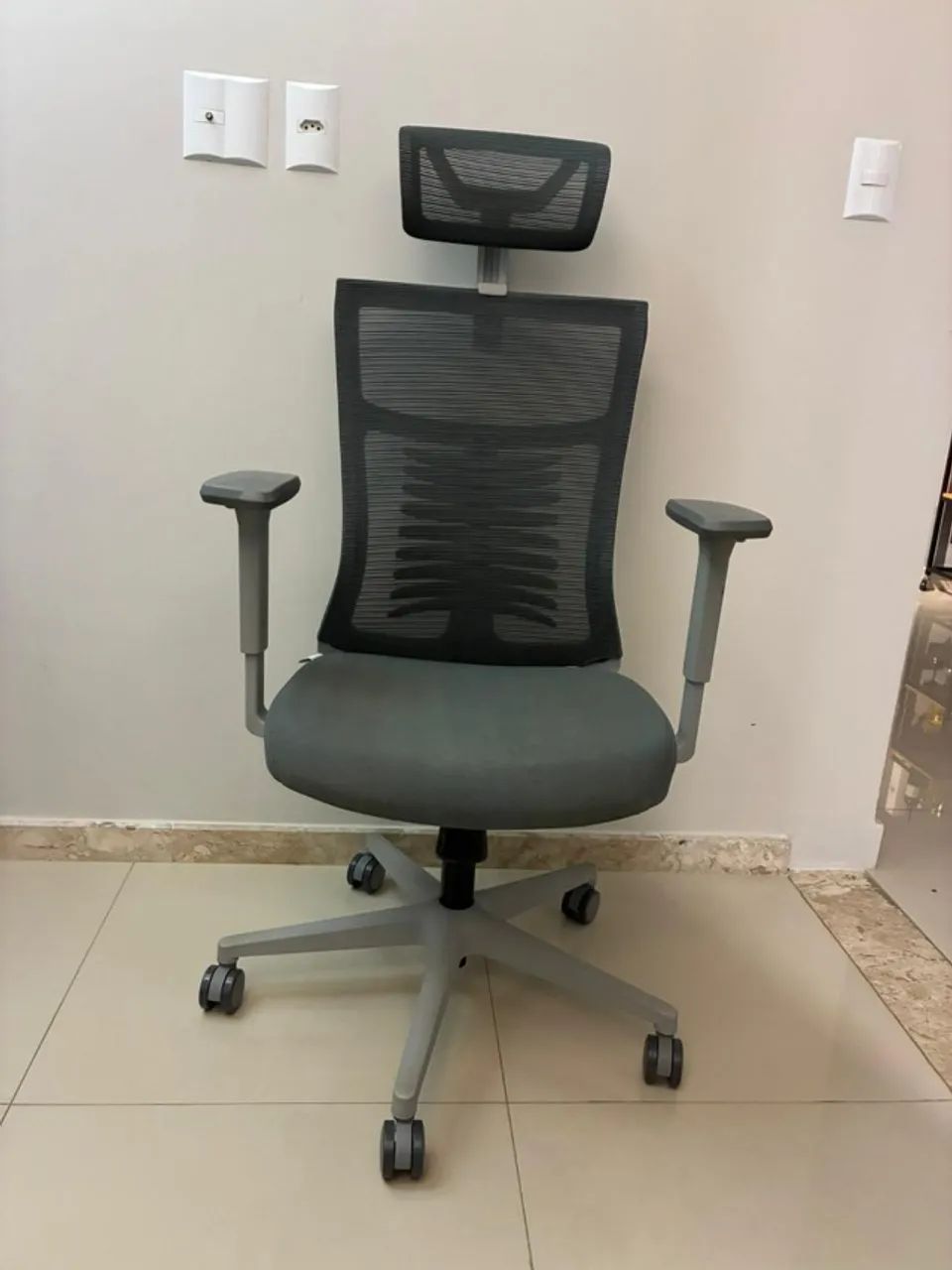Cadeira Ergonômica Elements Vertta - Foto 4