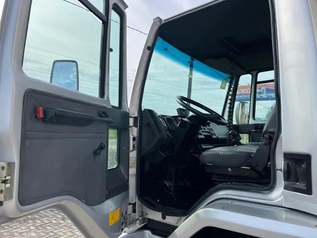 Ford Cargo 2422 E Ano 2007  - Único dono - Foto 4