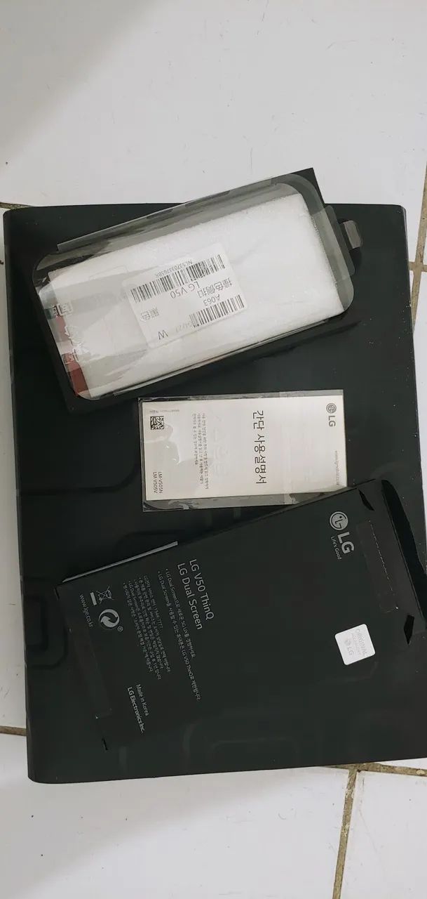 Celular LG thinq 5g - Foto 2