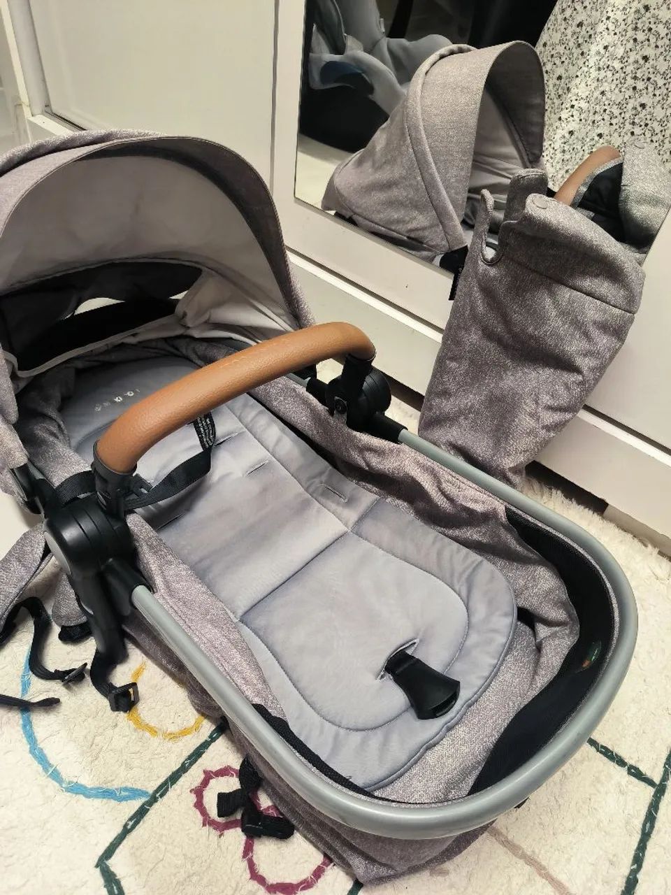 Carrinho + Bebê conforto com base Maxi Cosi - Foto 5