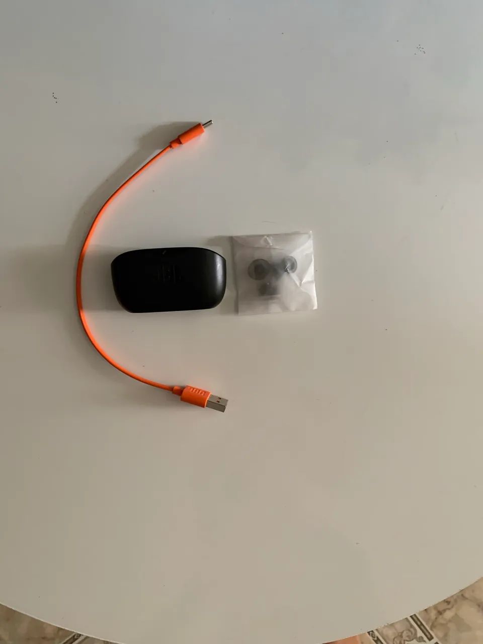 JBL Original TWS + Case + Cabo USB + Ponteiras | Usado 